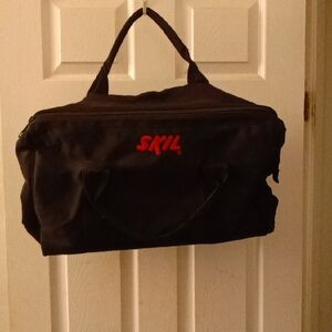 SKIL Black Duffel Bag